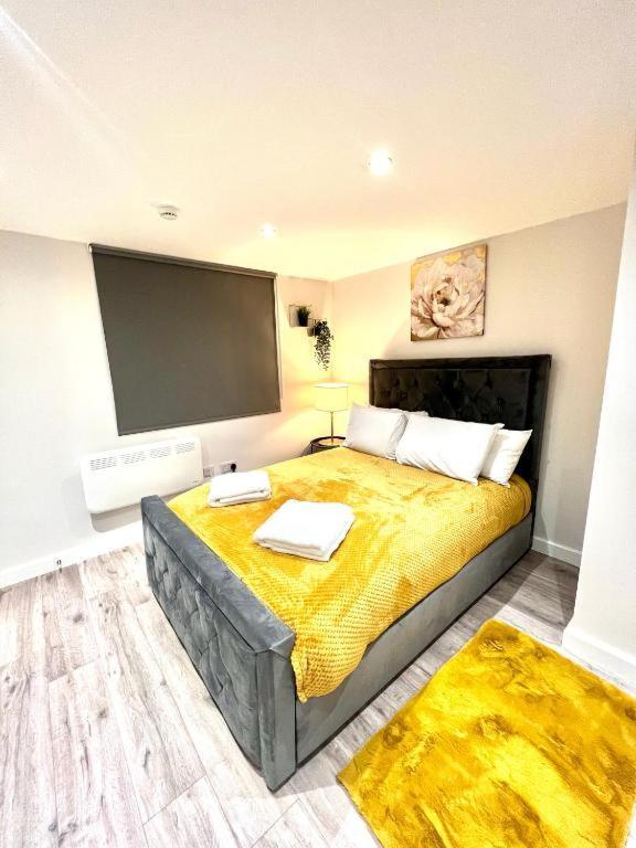 Heathrow Guest House - Oakway Feltham Экстерьер фото